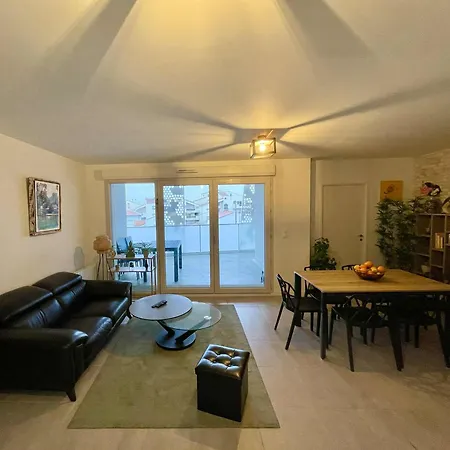 Superbe Neuf Avec Terrasse Et Parking Prive رويا