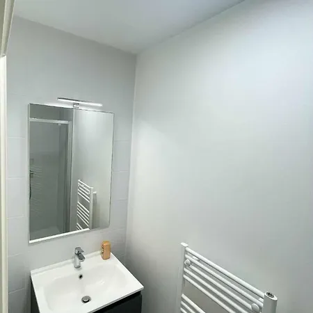 Superbe Neuf Avec Terrasse Et Parking Prive * רויאן