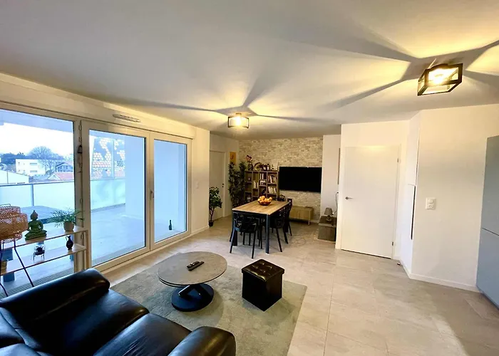 Superbe Neuf Avec Terrasse Et Parking Privé Royan