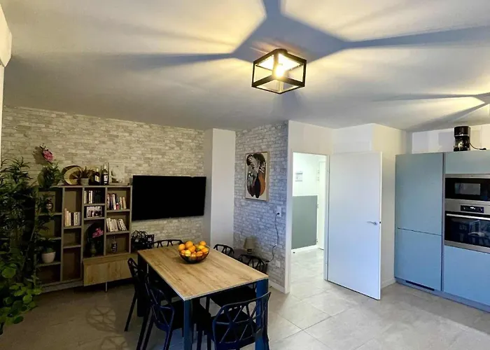 Superbe Neuf Avec Terrasse Et Parking Privé Apartamento *